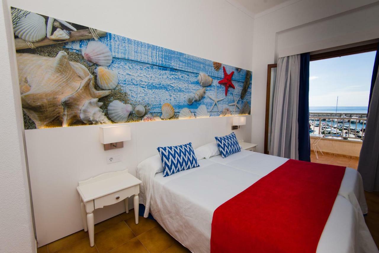 Hostal Cala Ratjada Exteriör bild